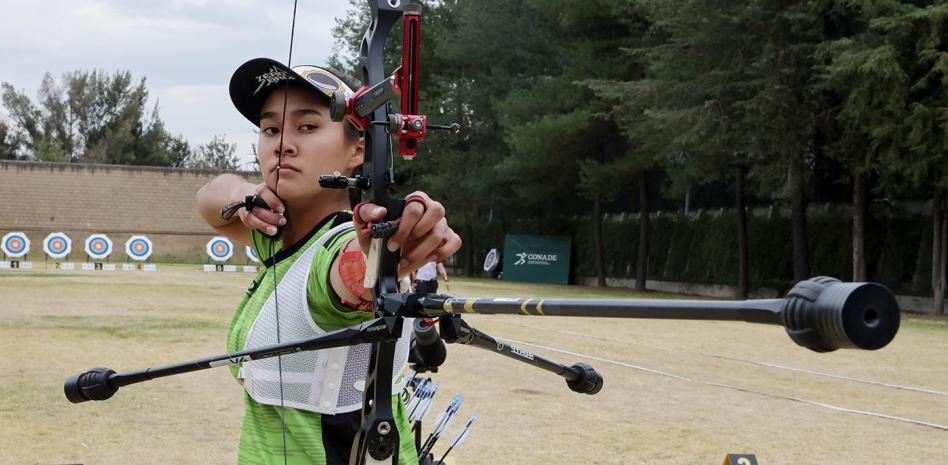 La arquera mexicana Ángela Ruiz busca un lugar a París 2024